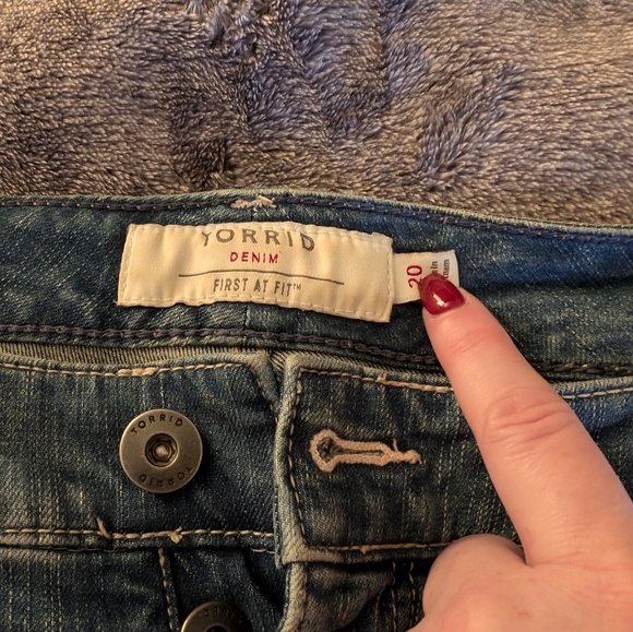 Torrid button up shorts - Picture 3 of 10